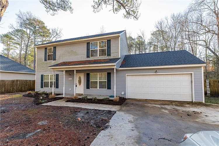 home for sale in Pughsville Suffolk VA 23435 - MLS 10356252 Photo 1