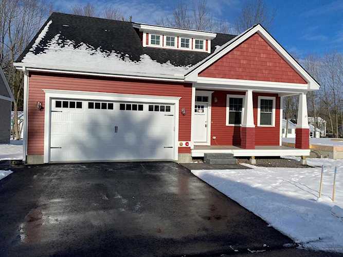 20 Fae Ln Gorham, ME 04038
