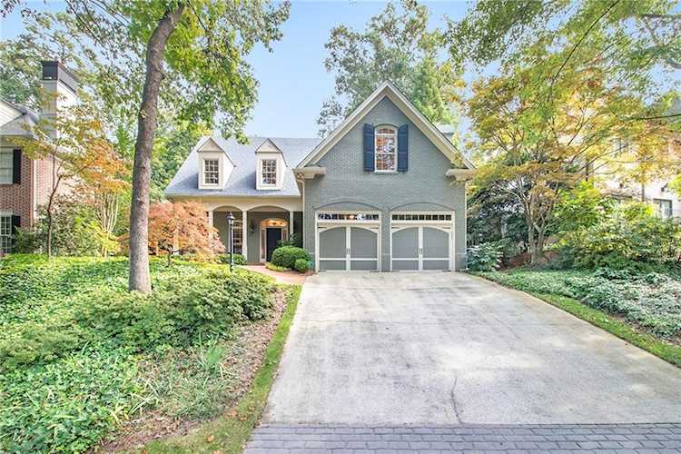 2621 Winslow Dr NE Atlanta, GA 30305