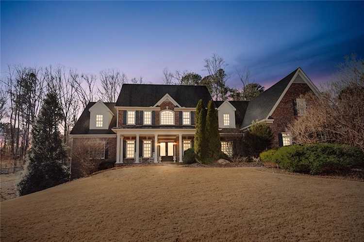 325 Edwards Brook Ln Canton, GA 30115
