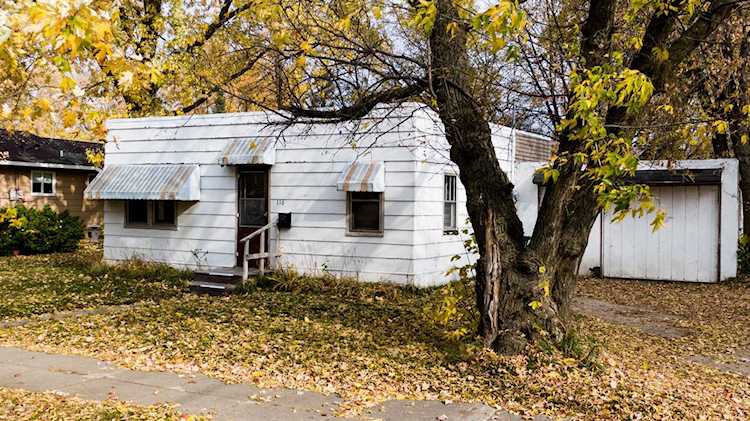 116 SW Howard Ave Wadena, MN 56482 | MLS 20-32163 Photo 1