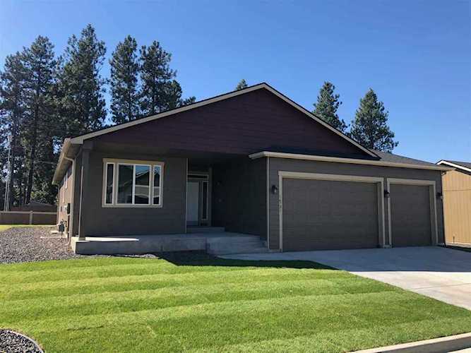 16721 N Dakota Ln Colbert, WA 99005