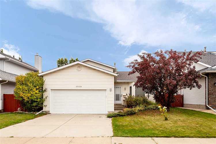 15428 102 Street Edmonton, AB T5X 5A8