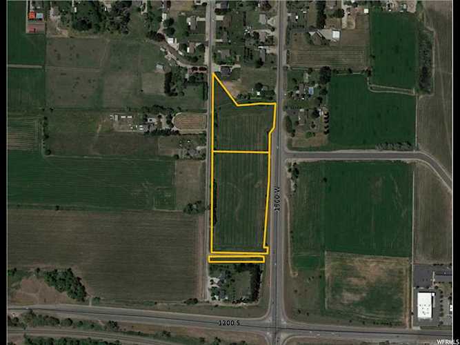900 S 2000 W Marriott Slaterville, UT 84404 | MLS 1495888 Photo 1