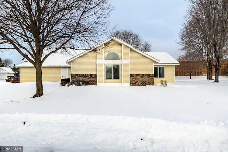 9246 Yorkshire Lane Brooklyn Park, MN 55443