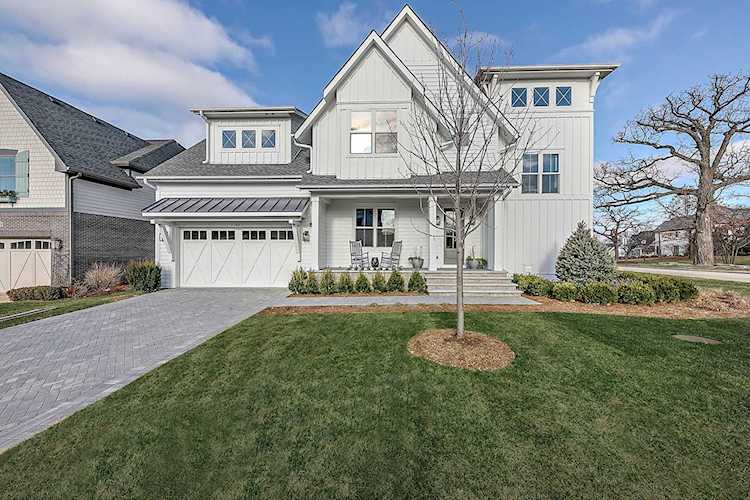 1100 Hickory Dr Western Springs, IL 60558