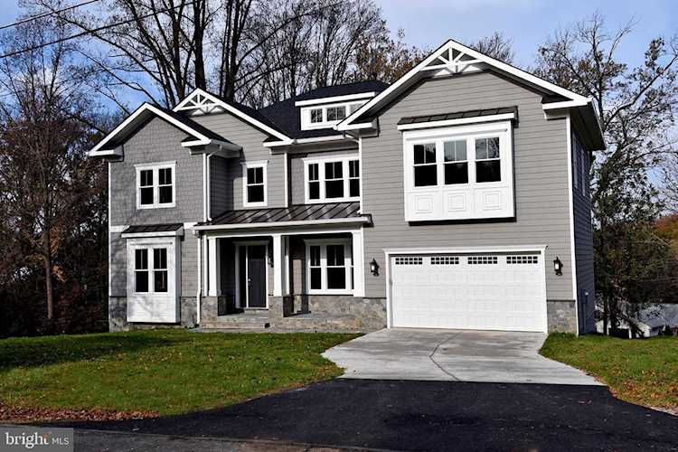 7314 Reddfield Ct Falls Church, VA 22043