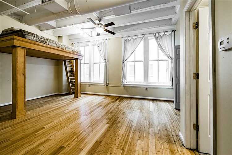 32 Peachtree St NW #1402 Atlanta, GA 30303