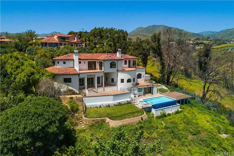 6320 Cavalleri Road Malibu, CA 90265