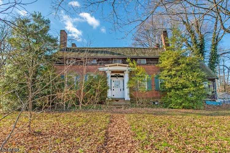 107 Changebridge Rd Montville Twp., NJ 07045