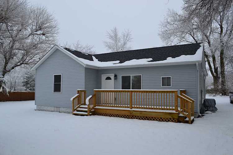 1065 E 2nd St Coal City, IL 60416