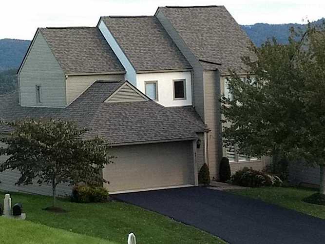 4813 Hunting Hills Roanoke, VA 24018
