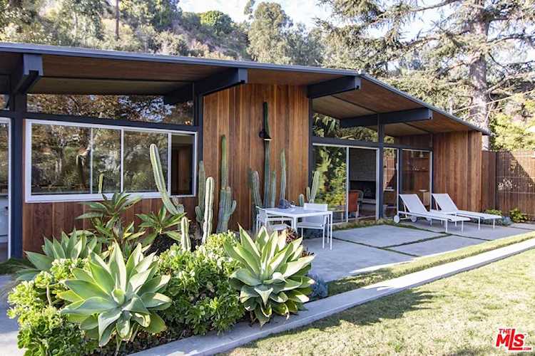 535 E Channel Road Santa Monica, CA 90402