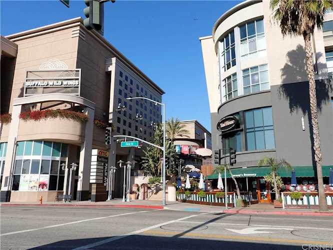 250 N First Street #320 Burbank, CA 91502