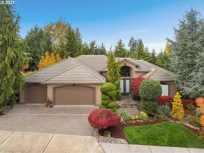 13867 SW Benchview Ter Tigard, OR 97223