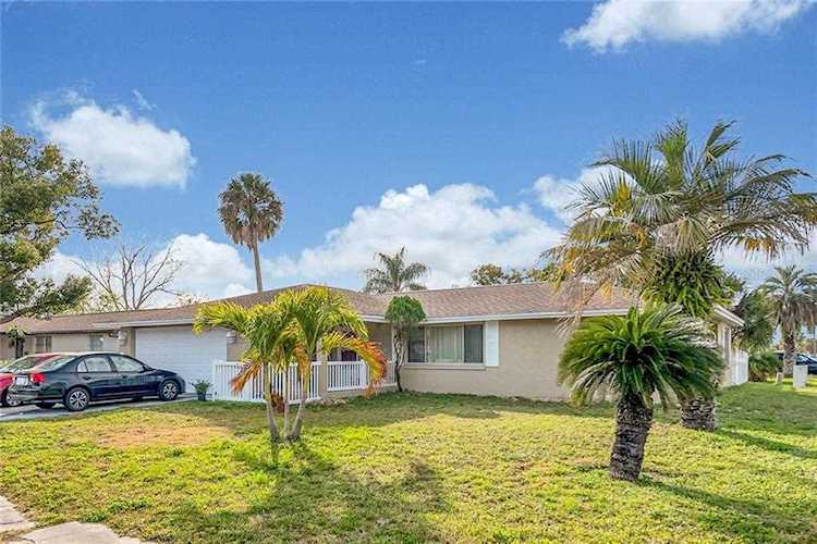 2647 Albion St Holiday, FL 34691