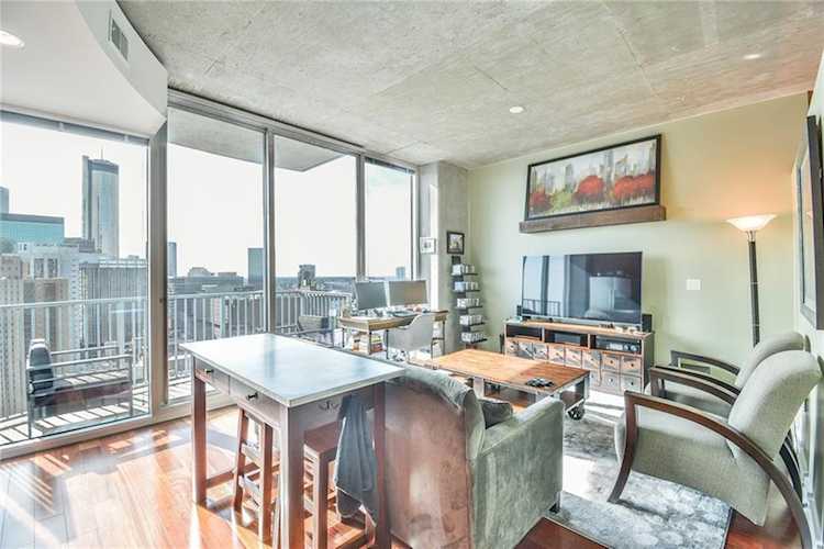 400 W Peachtree St NW #2810 Atlanta, GA 30308