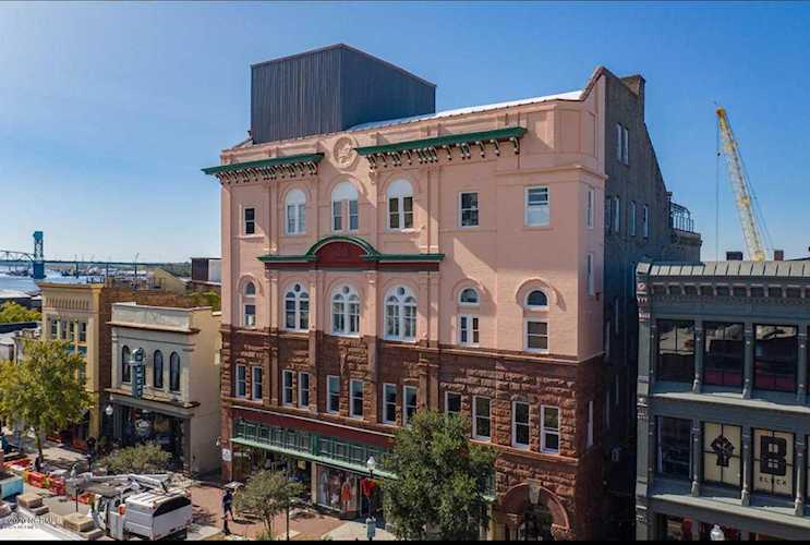 21 N Front Street Wilmington, NC 28401