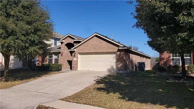 4304 Rolling Water DR Pflugerville, TX 78660