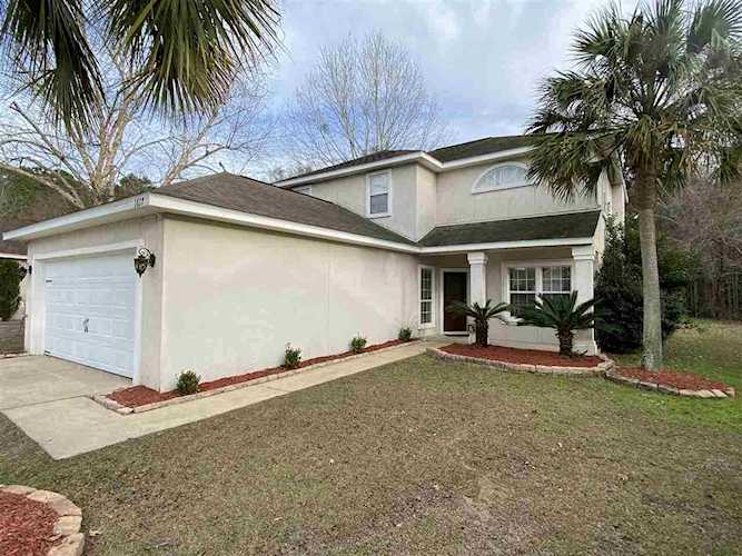 1617 Berry Hill Ct Tallahassee, FL 32312 in The Groves At Summberbrooke Photo 1