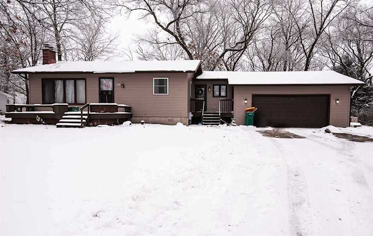 W8923 Hilltop Rd Caledonia, WI 53901
