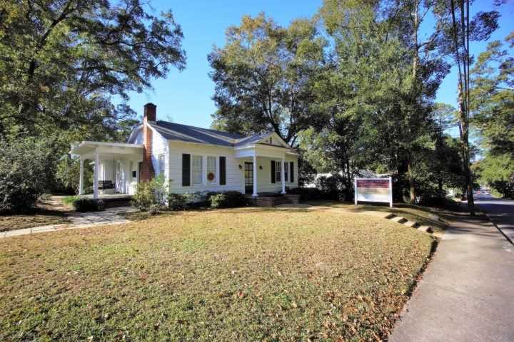 902 N Duval St Tallahassee, FL 32303