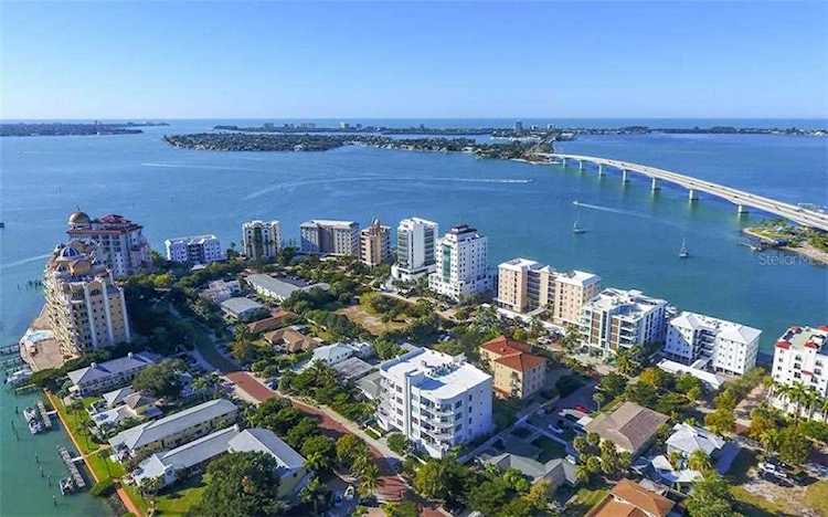 350 Golden Gate POINT #61 Sarasota, FL 34236