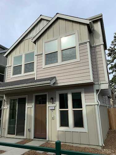 2596 1st Street Napa, CA 94558