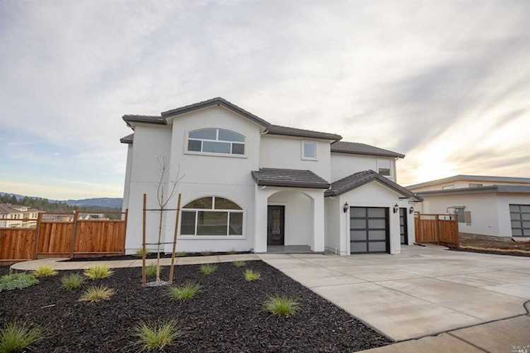 3736 Giorno Court Santa Rosa, CA 95404