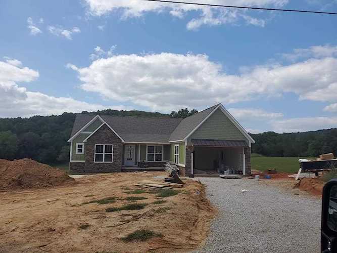 341 Charles Golden Road Sparta, TN 38583 MLS 198245