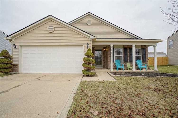 5529 Jona Way Bargersville, IN 46106