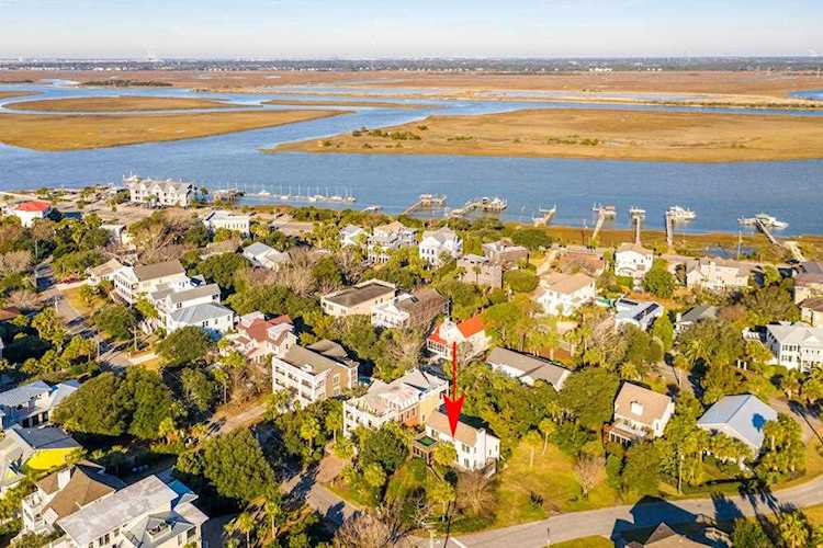 125 Charleston Blvd Isle Of Palms, SC 29451 | MLS 21000501 Photo 1