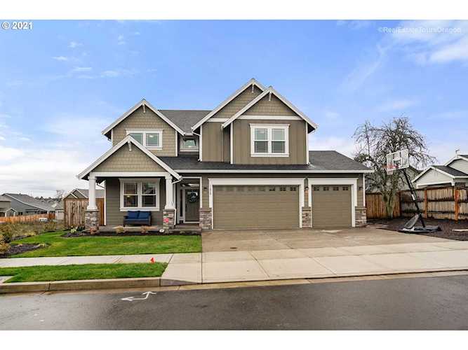 11928 Skellenger Way Oregon City, OR 97045