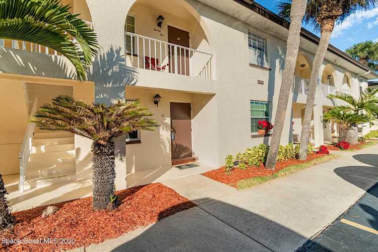 1057 Small Court #18 Indian Harbour Beach, FL 32937