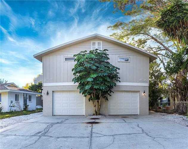 6535 Peacock Rd Sarasota, FL 34242