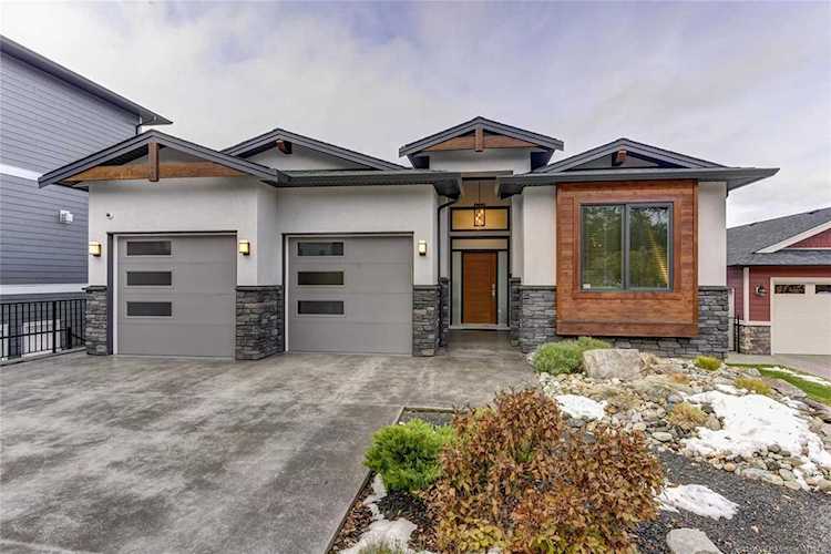 8204 Heritage Drive Lake Country, BC V4V2W2