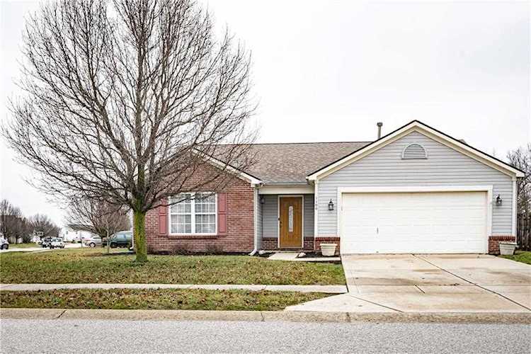 1100 River Ridge Dr Brownsburg, IN 46112