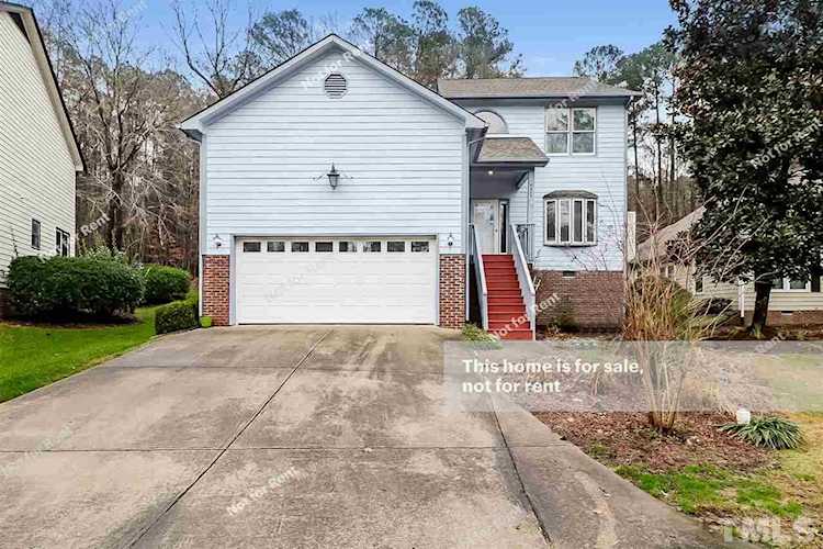 4905 Willowtree Lane Clayton, NC 27520