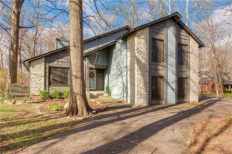 1118 Indianpipe Ln Zionsville, IN 46077
