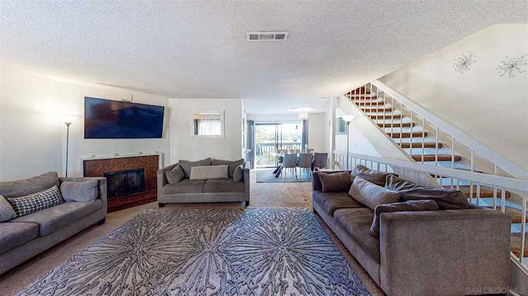 6982 Caminito Perico San Carlos, CA 92119