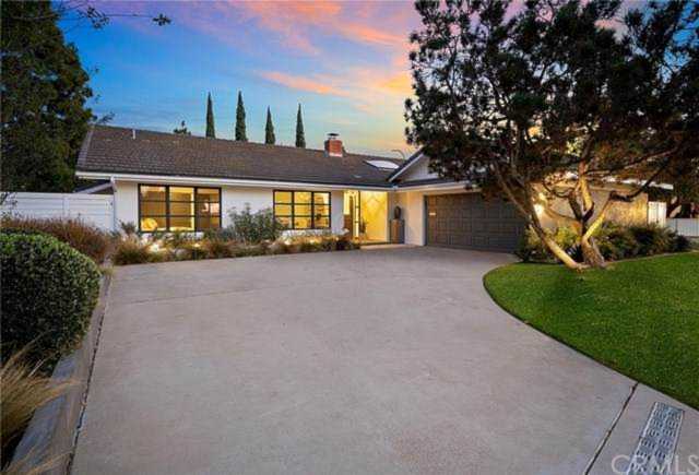 2636 Basswood Street Newport Beach, CA 92660
