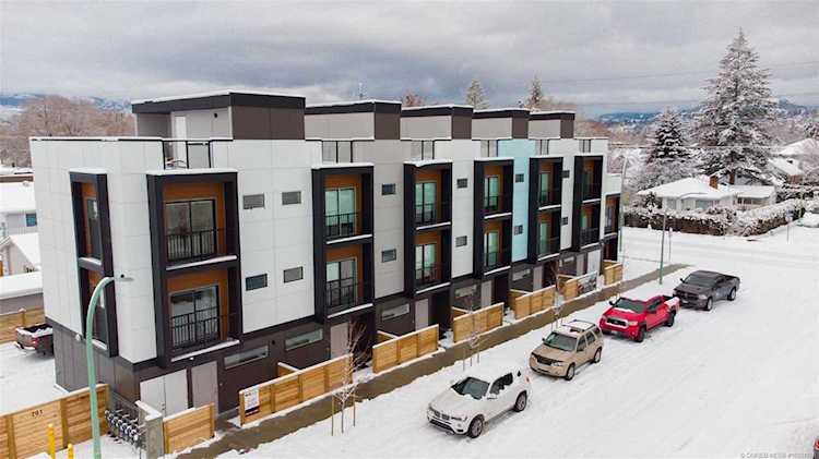 701 Morrison Avenue #3 Kelowna, BC V1Y2P9