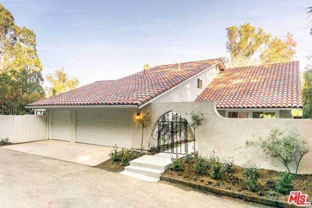 10417 Ravenwood Court Los Angeles, CA 90077