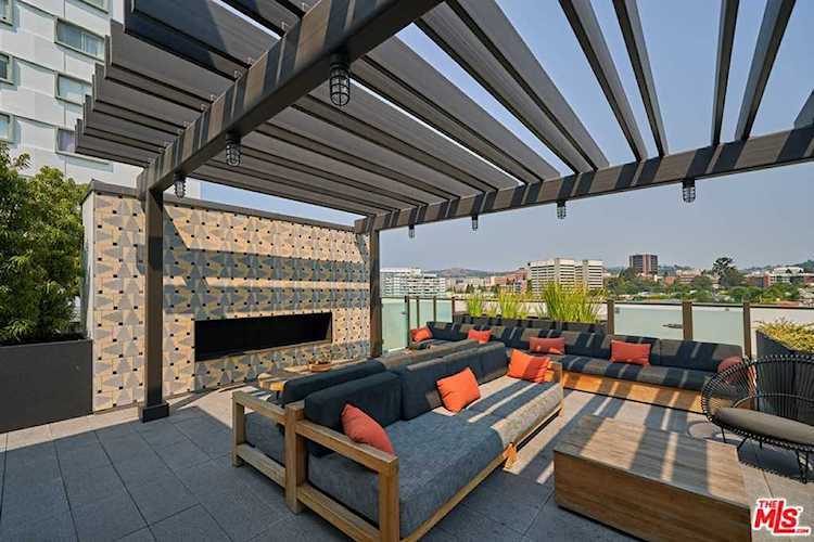 10777 Wilshire Boulevard #305 Los Angeles, CA 90024