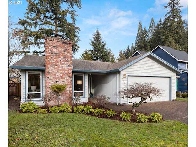 7865 SW Bond St Tigard, OR 97224