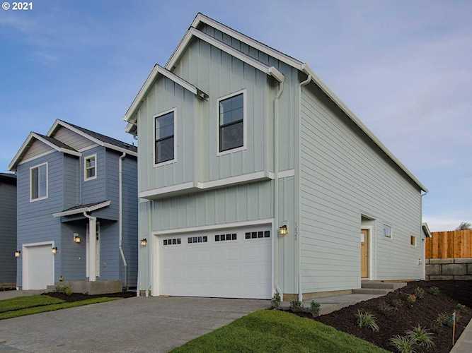 1028 N Fairhope Pl Ridgefield, WA 98642