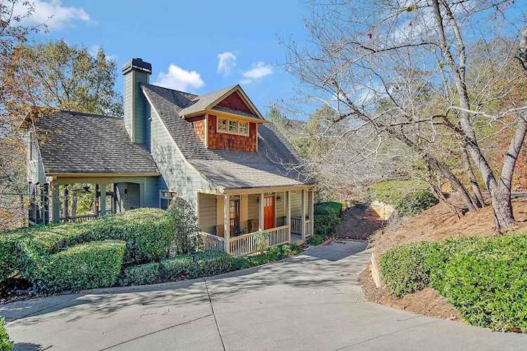 163 Laurel Ridge Trl Jasper, GA 30143