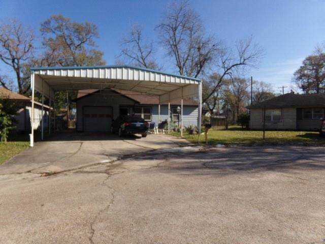 722 Woodhue St Channelview, TX 77530