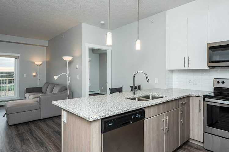 # 407 3670 139 Avenue NW Edmonton, AB T5Y 3N5