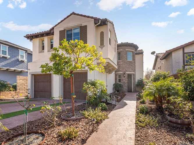 720 W Sycamore Avenue El Segundo, CA 90245 | MLS SB20257336 Photo 1